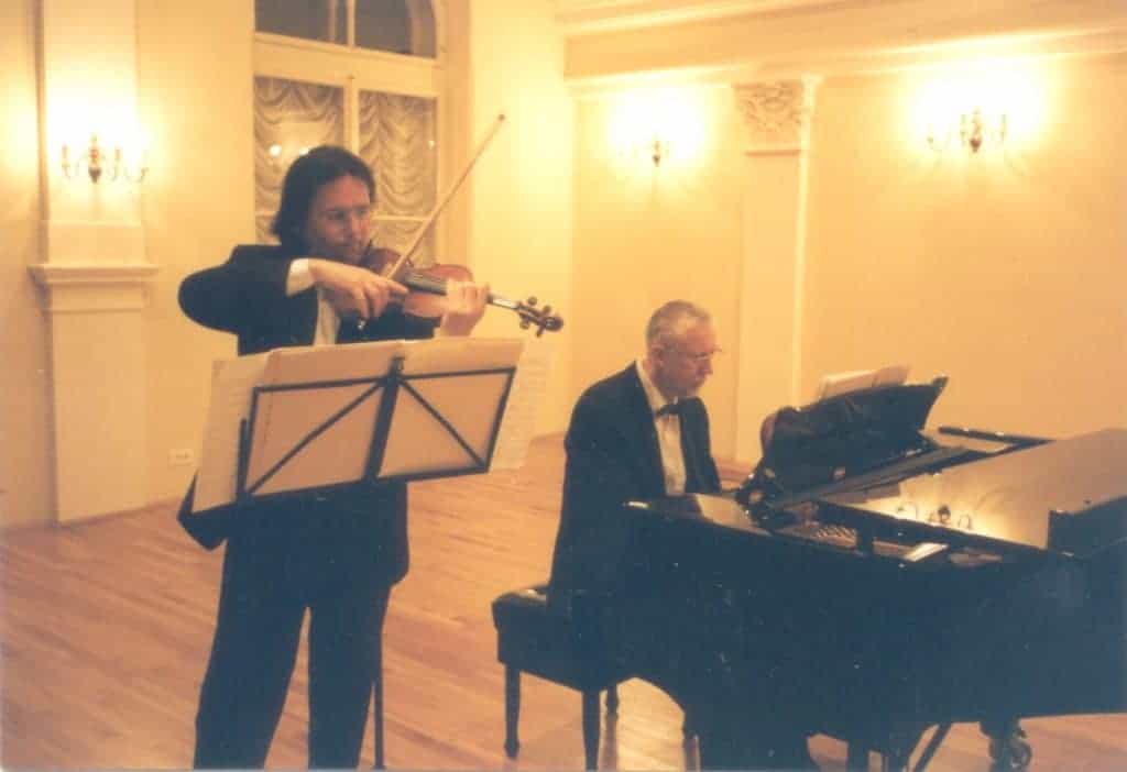 Volodja Balzalorsky &amp; Jaksa Zlatar : Concert à HGZ à Zagreb